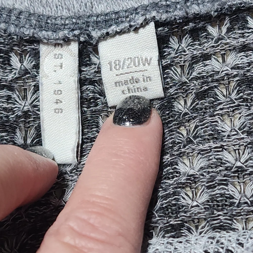 EST. 1946 Cato Fall Long Sleeve Top